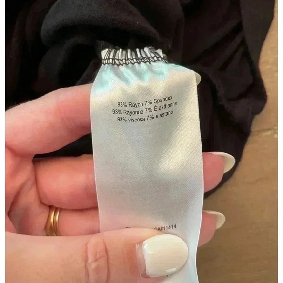 Motherhood Maternity Black Ruched Knee-Length Dress Size Small - Picture 4 of 6